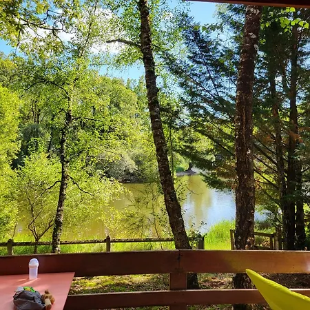 Chalet La Cabane, Dans La Foret De Mervent